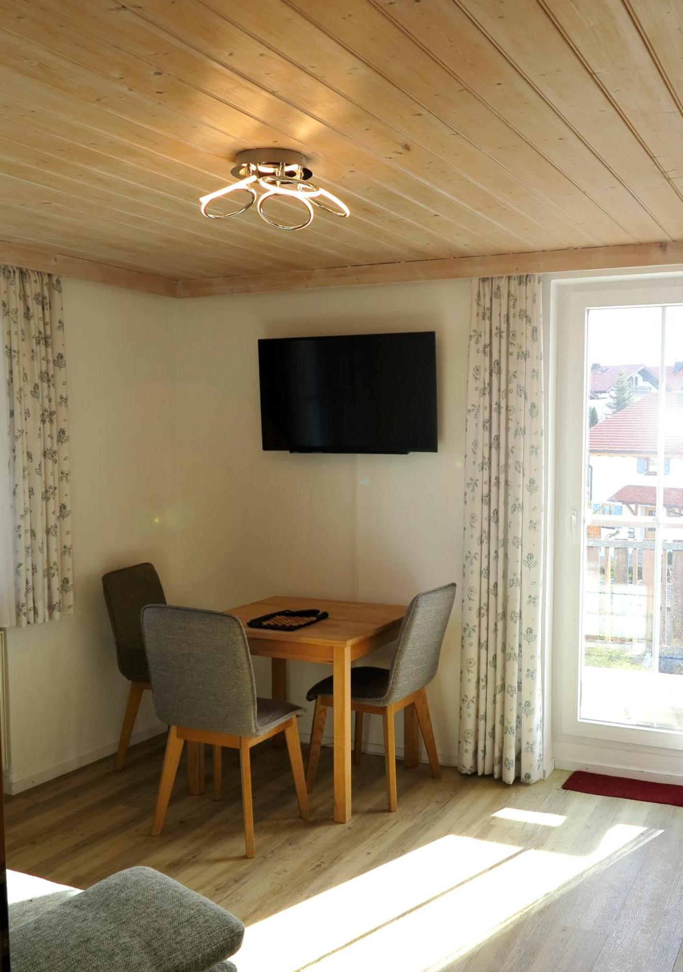 Hike 'N Bike Base Appartement Bad Kohlgrub Buitenkant foto